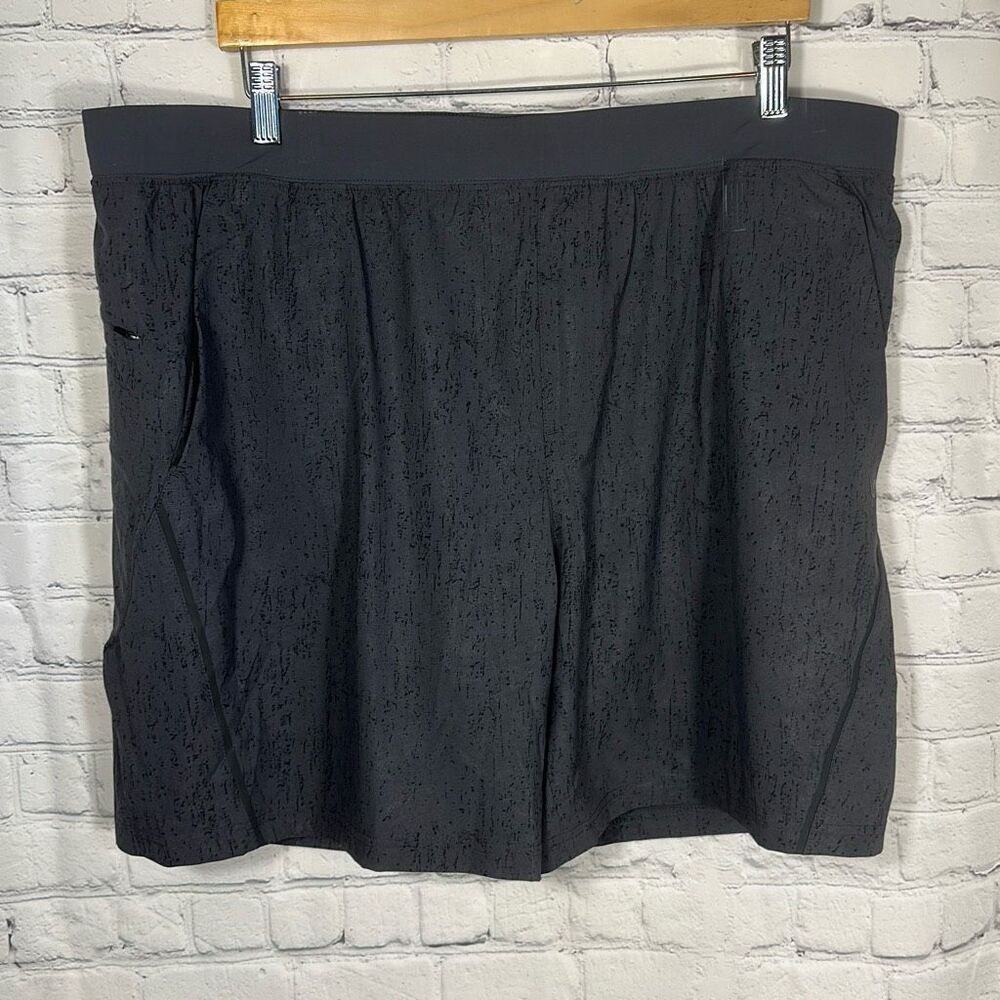 VRST Shorts XXL Mens‎ Gray Stealth 7” Lined Stretch Charcoal NEW Pockets